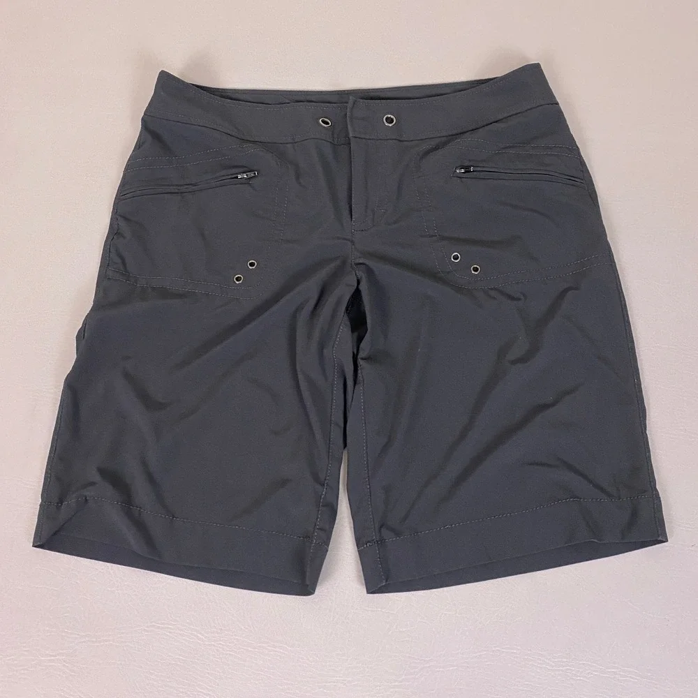 Athleta Hiking Cargo Shorts Women's Size 10 Gray Style Outdoor Utility *Flaw*